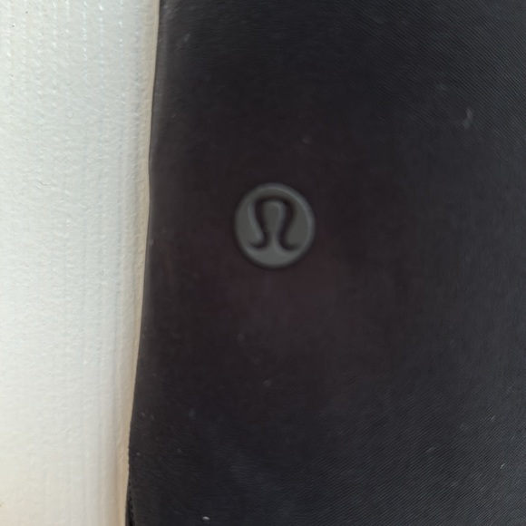 Lululemon On the Fly Skirt - Picture 6 of 7